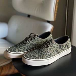Vans for J.Crew Authentic Olive Leopard Sneakers | Size 11